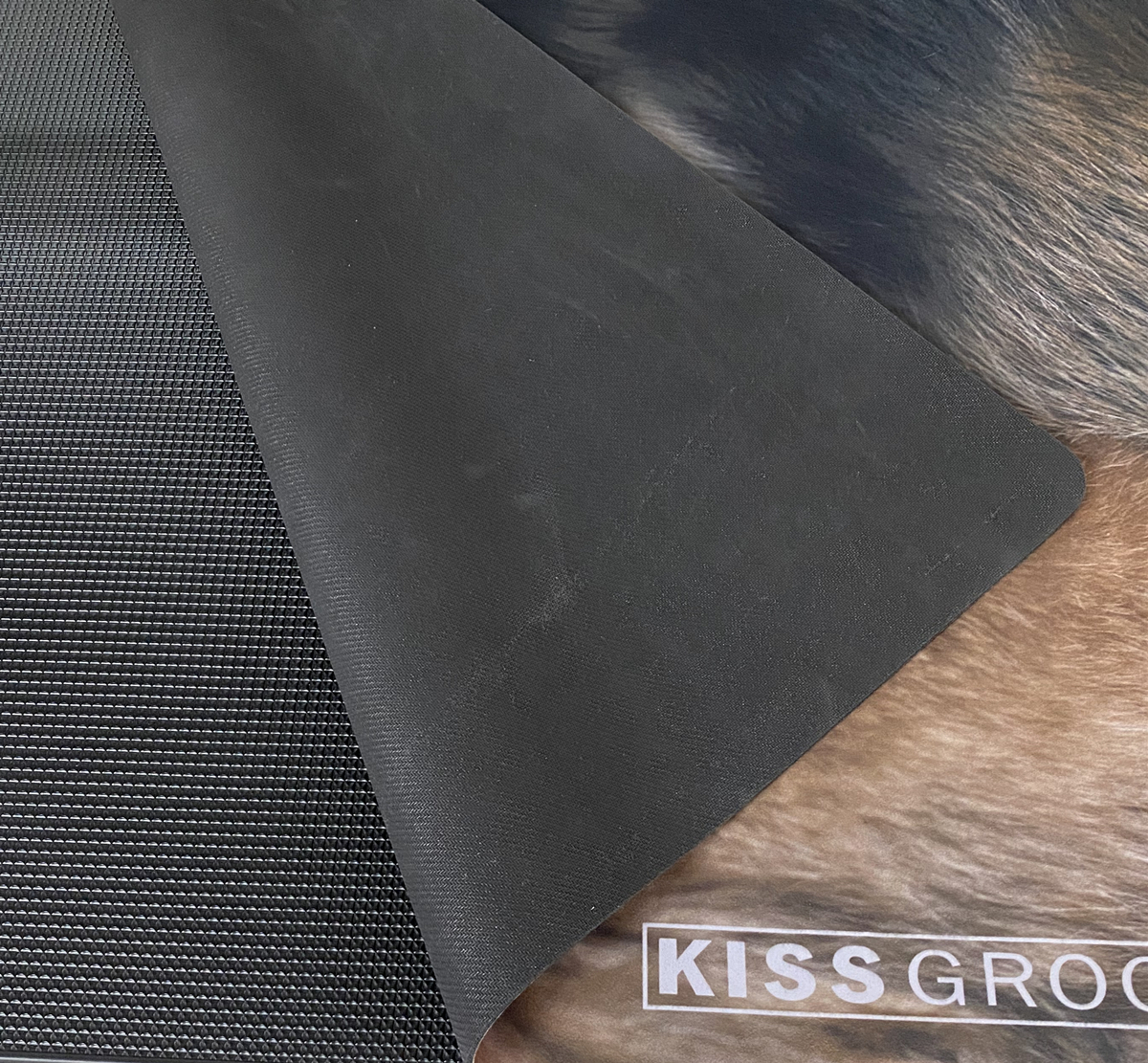 KISSGROOMING Grooming Table Mat 120cm - OZ Grooming World