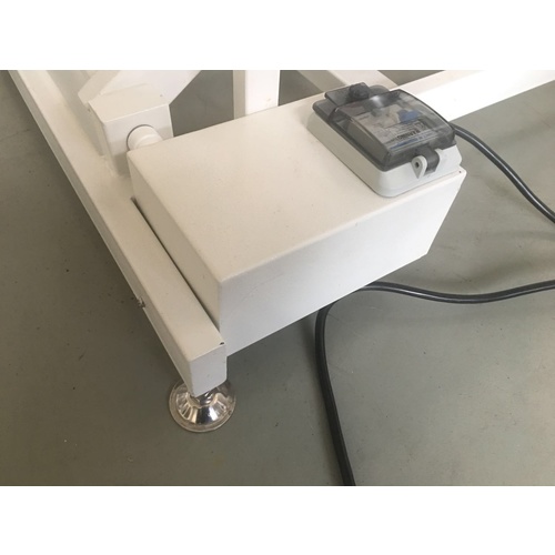 Aeolus FT808pro Power Box with Air Switch