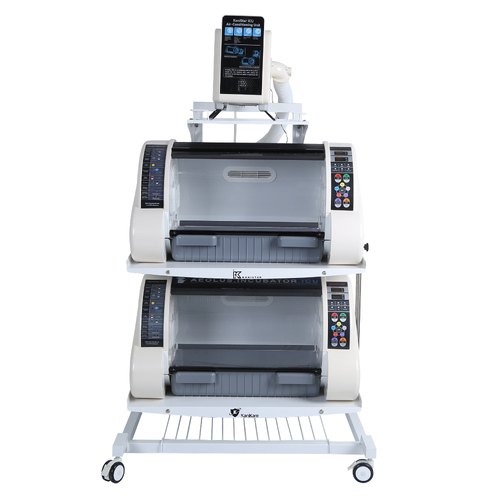 Shelf of Aeolus Pet Incubator ICU